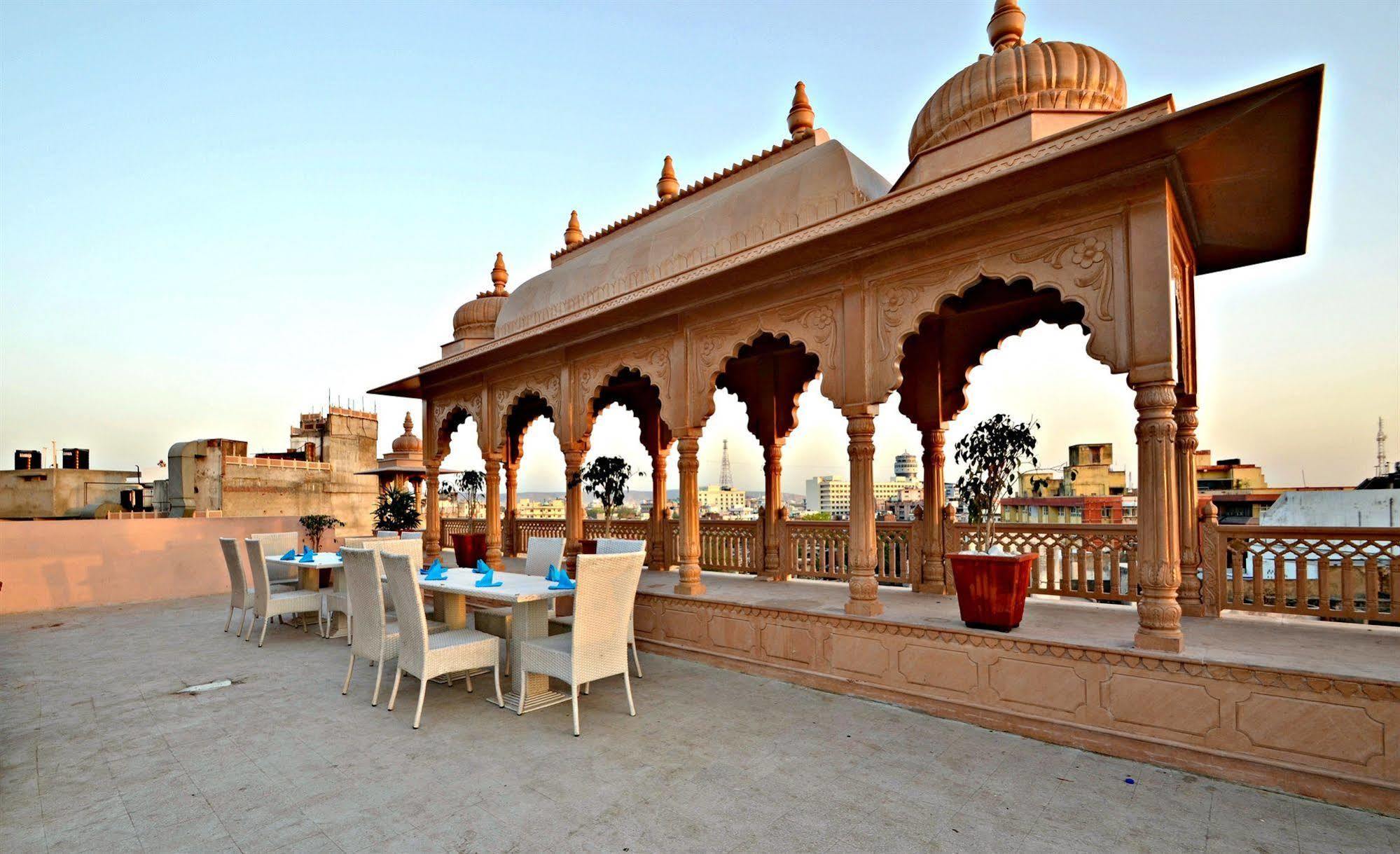 Hotel Ram Singh Palace Jaipur Exteriör bild